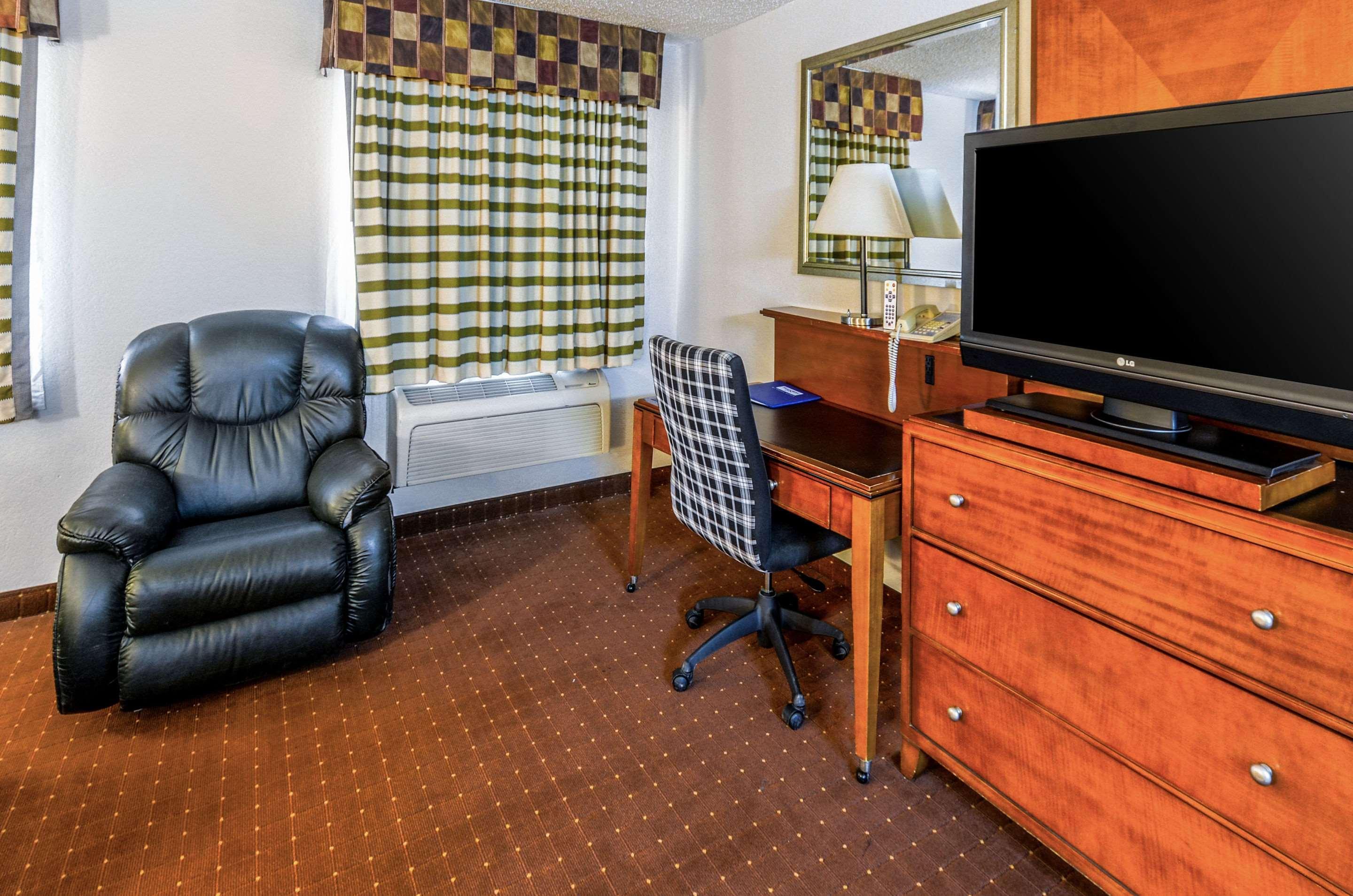 Rodeway Inn North Charleston - Ashley Phosphate Extérieur photo