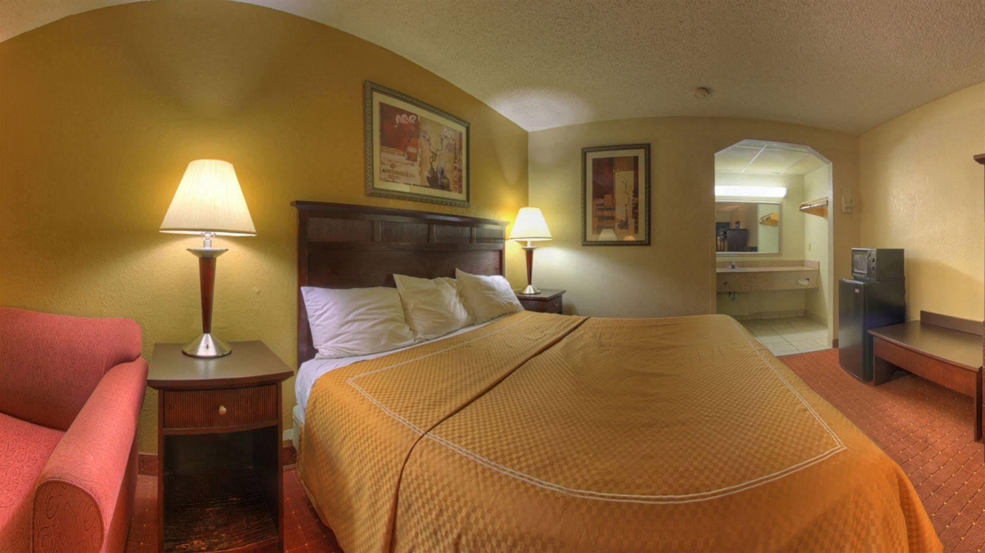 Rodeway Inn North Charleston - Ashley Phosphate Extérieur photo
